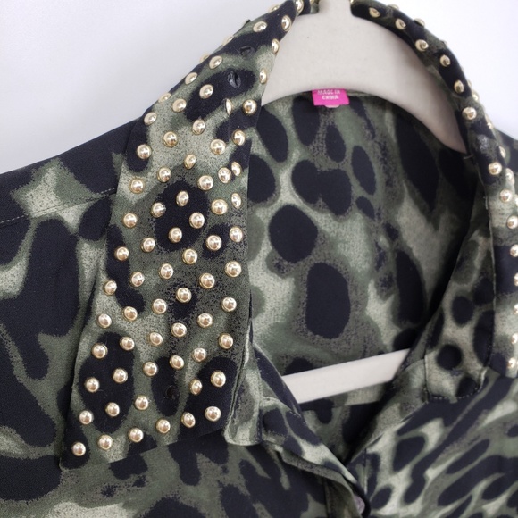 Vince Camuto Olive Leopard Print Blouse Sz XS - Picture 2 of 8